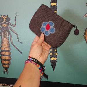 Klippan ull börs  - Klippan ull börs i 100 % ull 