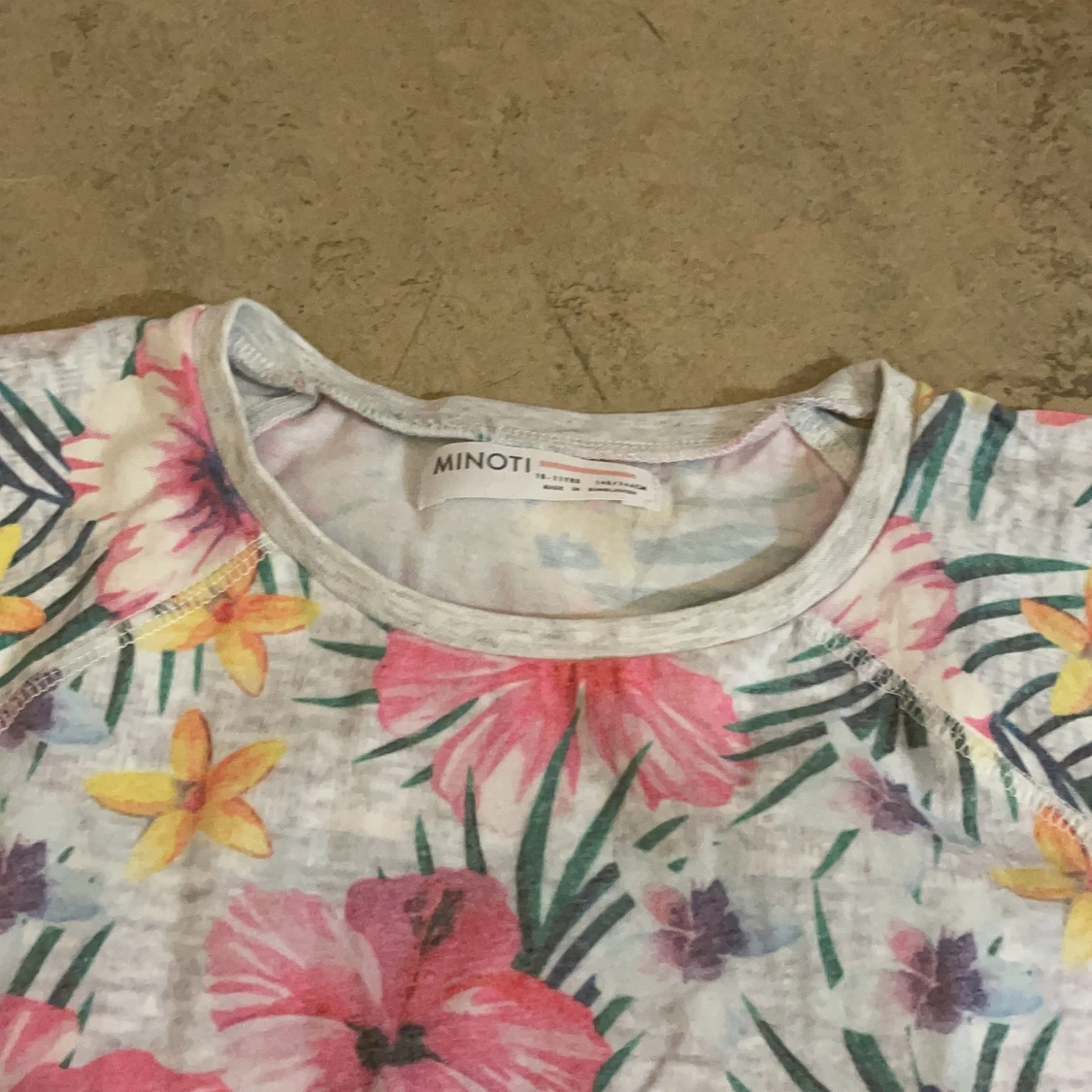 Rosa blommig klänning  - 91