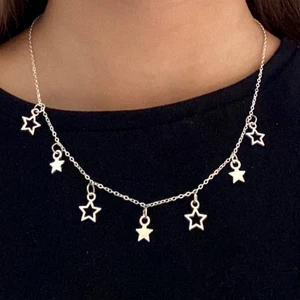 Stjärnhalsband - Stjärnhalsband, lägger upp igen då det var många som ville se hur det såg ut på 💗💗 reglerbart, går även att få i guld eller som armband 