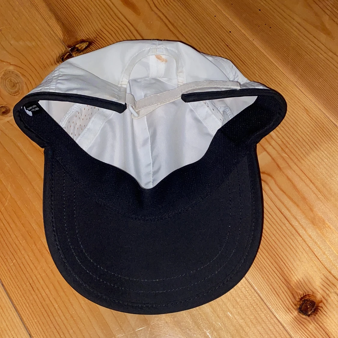 Lylenscott keps  - 90