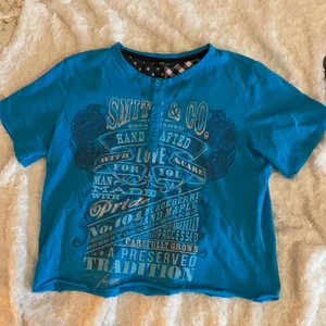 y2k tröja - Såå fin tröja jag klippt av💓☺️ 