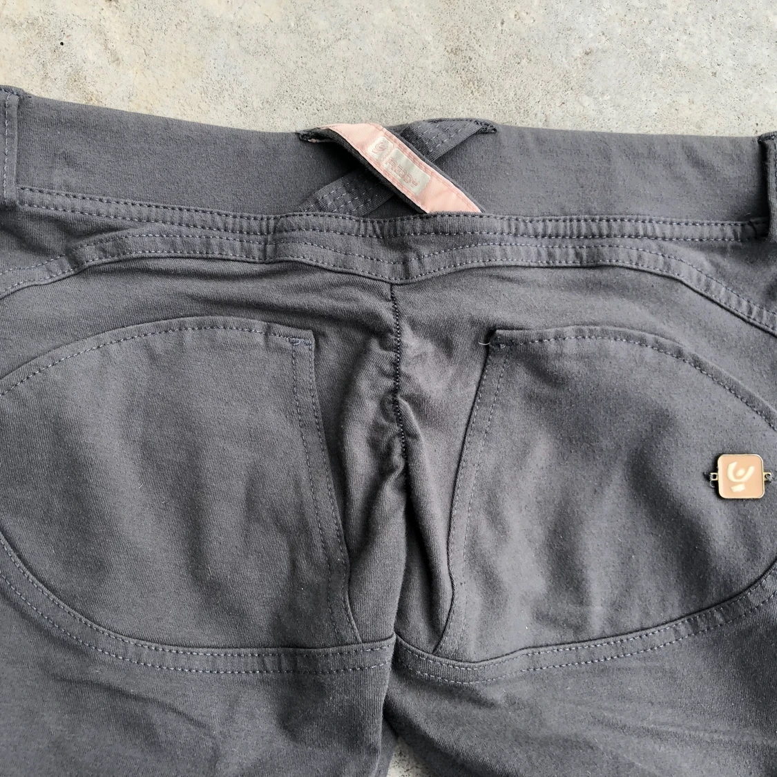 FREDDY WR.UP® Low Waist mörk grå - 90