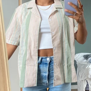 T-shirt skjorta - T-shirt skjorta som jag själv sytt upp💖💖