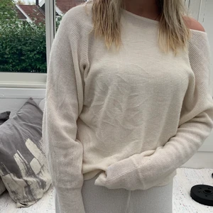 stickad tröja - stickad tröja i storlek s 