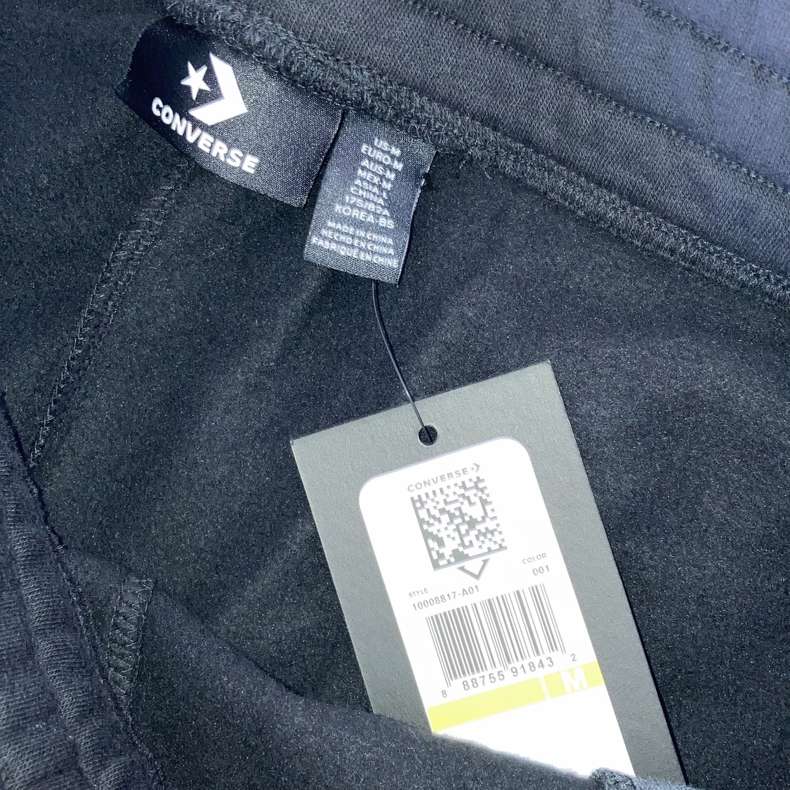 Oanvända converse short i sterlek medium - 91