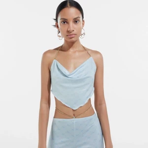 Top & byxa från bershka  - Använd 1 gång 