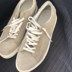 Eredi pinsano skor - Äkta pinsano skor, säljer för lägre pris vid snabb affär