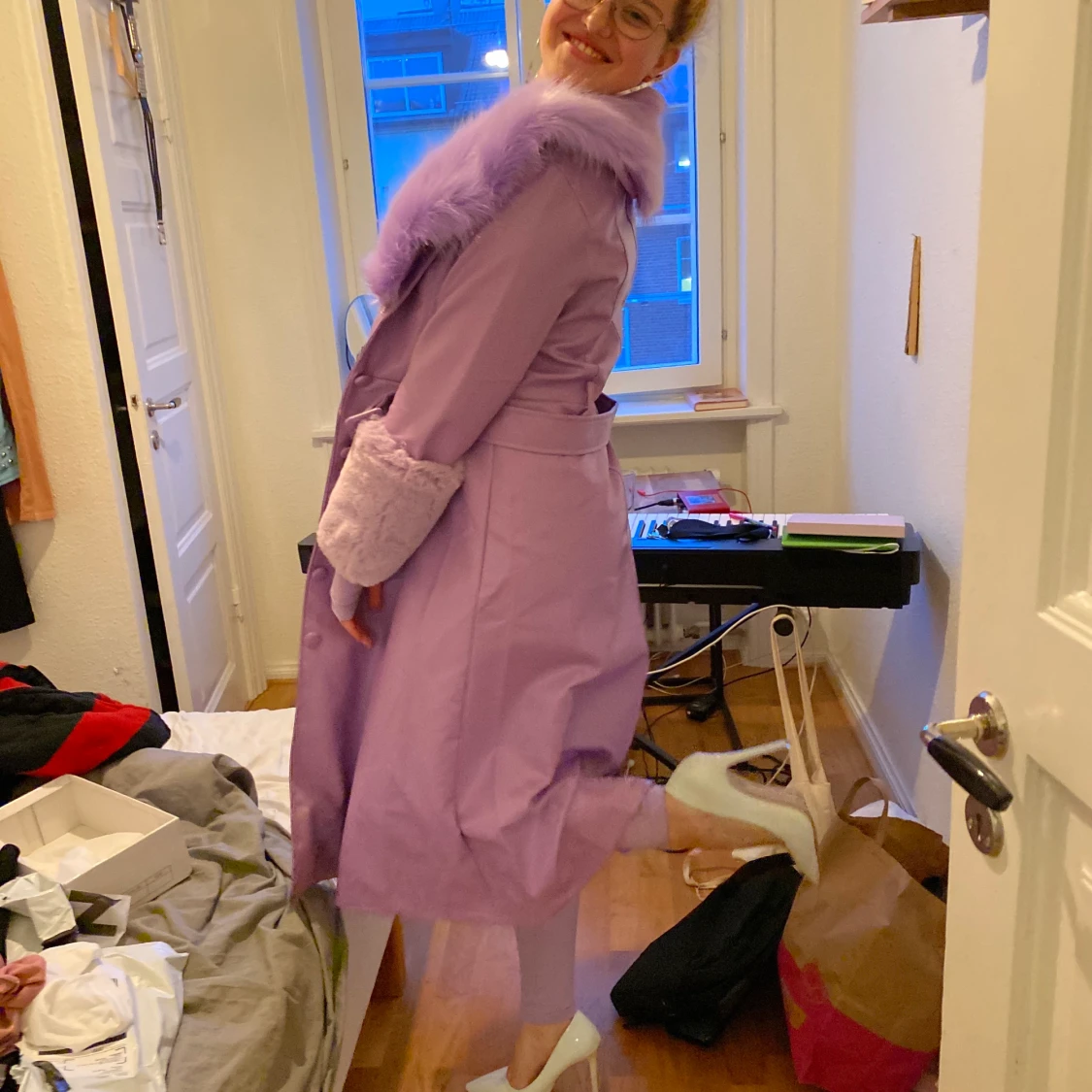 FAUX FUR JACKA LAVENDEL  - 90