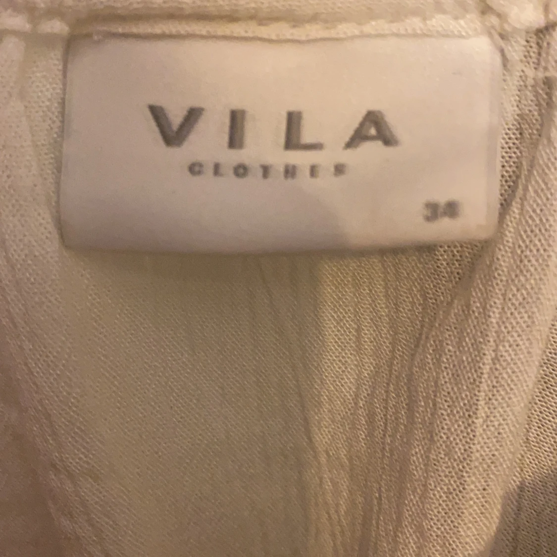 Off shoulder blus - 90