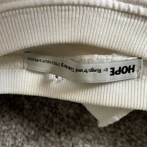 Hope tröja - As clean Hope sweatshirt i storlek s. Uppklippt