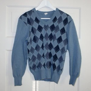 Farfarströja💎 - Farfarströja som e insydd så den sitter rätt tight på en S💎💎💎💎💎💎💎💎💎💎