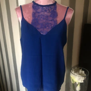 Coster Copenhagen topp NY 36 - Helt ny topp från Danska Coster Copenhagen med prislappen kvar. Storlek 36