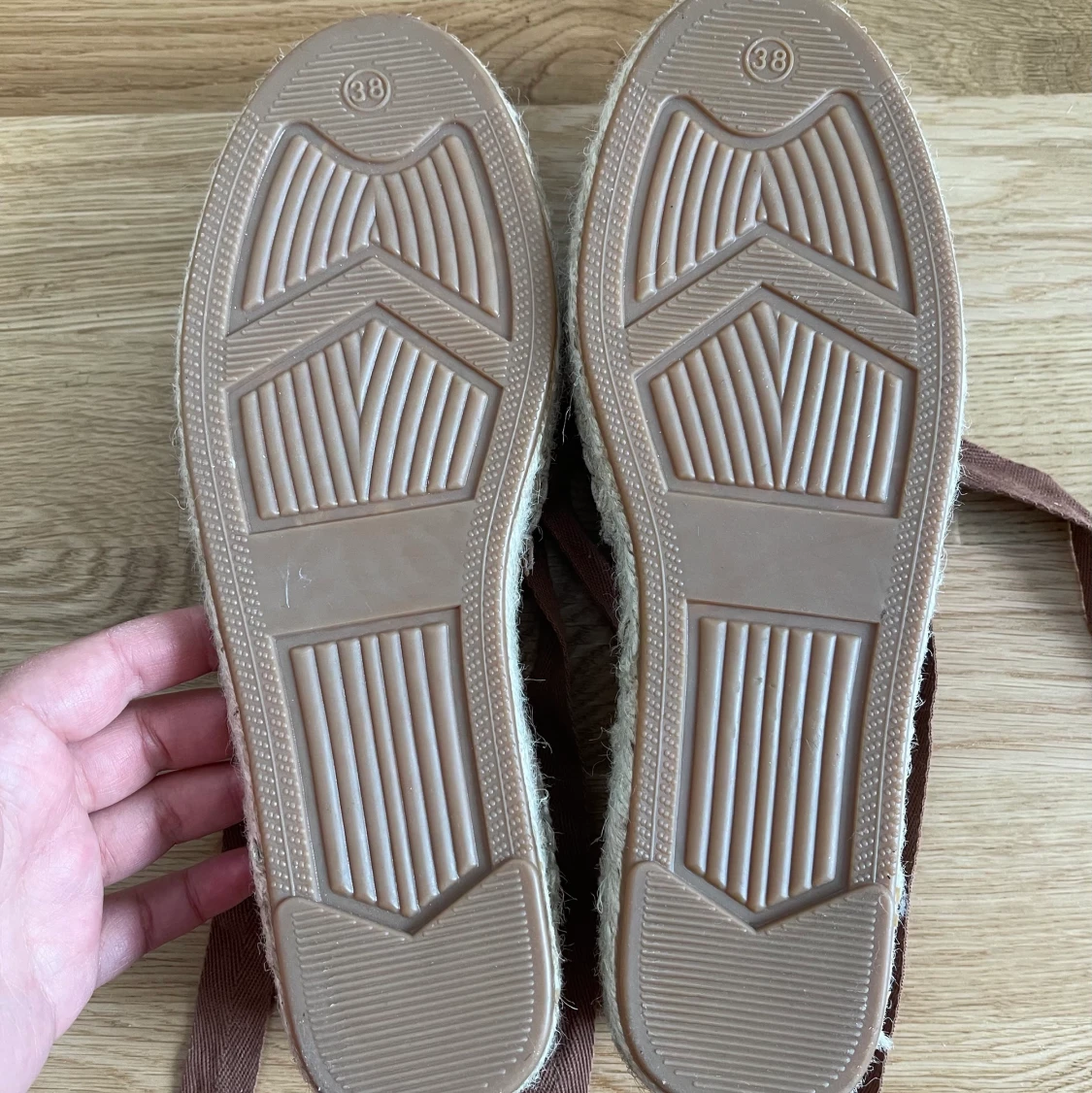 NYA SANDALER 38 STORLEK H&M - 90