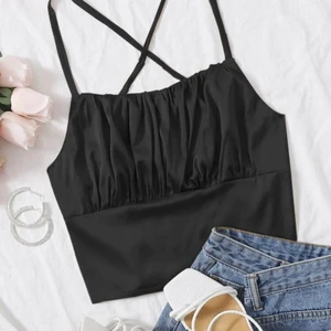 Topp från Shein  - Helt ny, inte ens provad! Storlek M