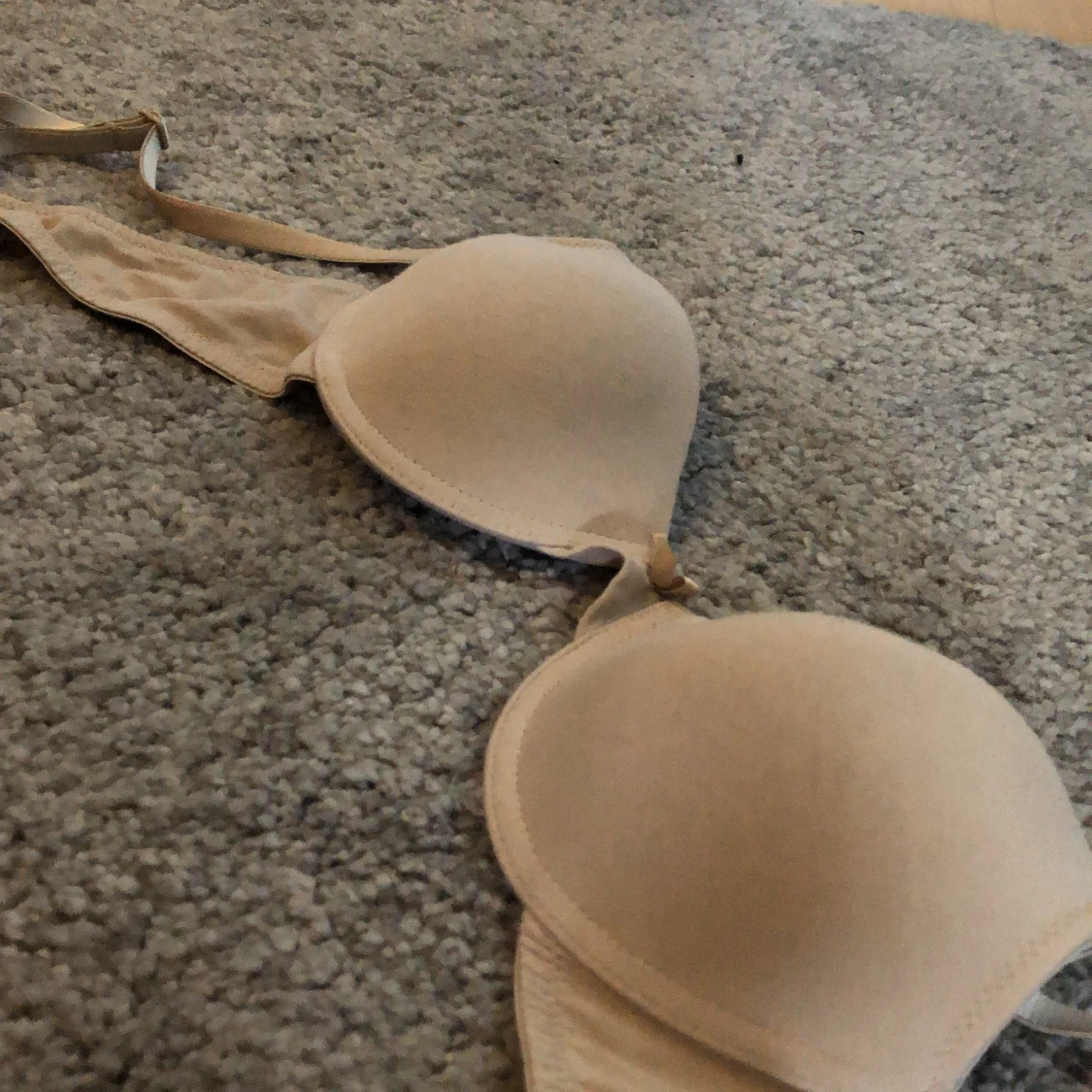 Nude BH från Lindex  - 91