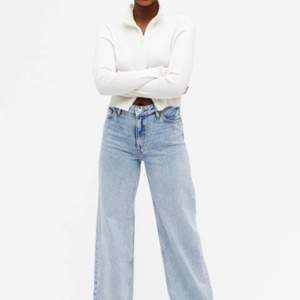 Detta jeans säljer jag då den aldrig kommer till användning, Jeansen är i bra skick o använda fåtal gånger :) orginal pris:400 kr säljer för 150kr + frakt 