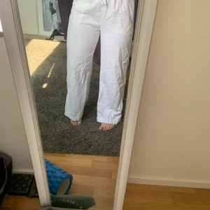 Linnebyxor  - Linnebyxor i stl S, väldigt fin passform