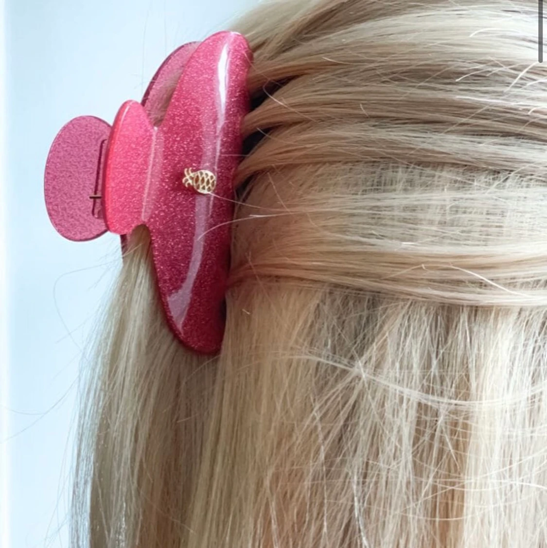 Iabon hair claw  - 90