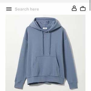 Weekday hoodie - Säljer min blåa weekday hoodie. Nypris 350, storlek M. Säljer för 150 + frakt. Fraktar spårbart (66kr)🤍