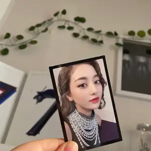 Jihyo photo card from feel special, äkta frakt:26kr