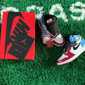 Nike Jordan 1 fearless - Nike air jordan 1 fearless. Eu 42,5 / us 9. Helt nya/ dswt. All og. 3800kr.