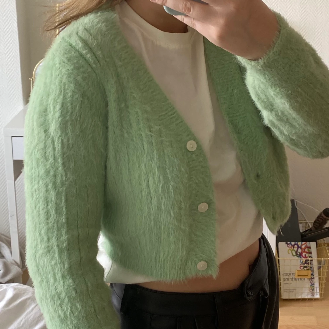 Stickad grön kofta - 90