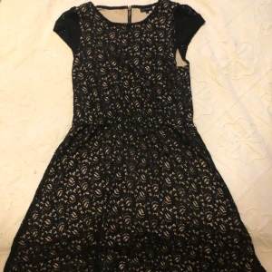 Klänning - Svart klänning