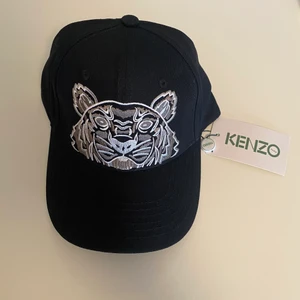 Kenzo keps *helt ny * - Säljer helt ny kenzo keps nypris runt 1000kr 