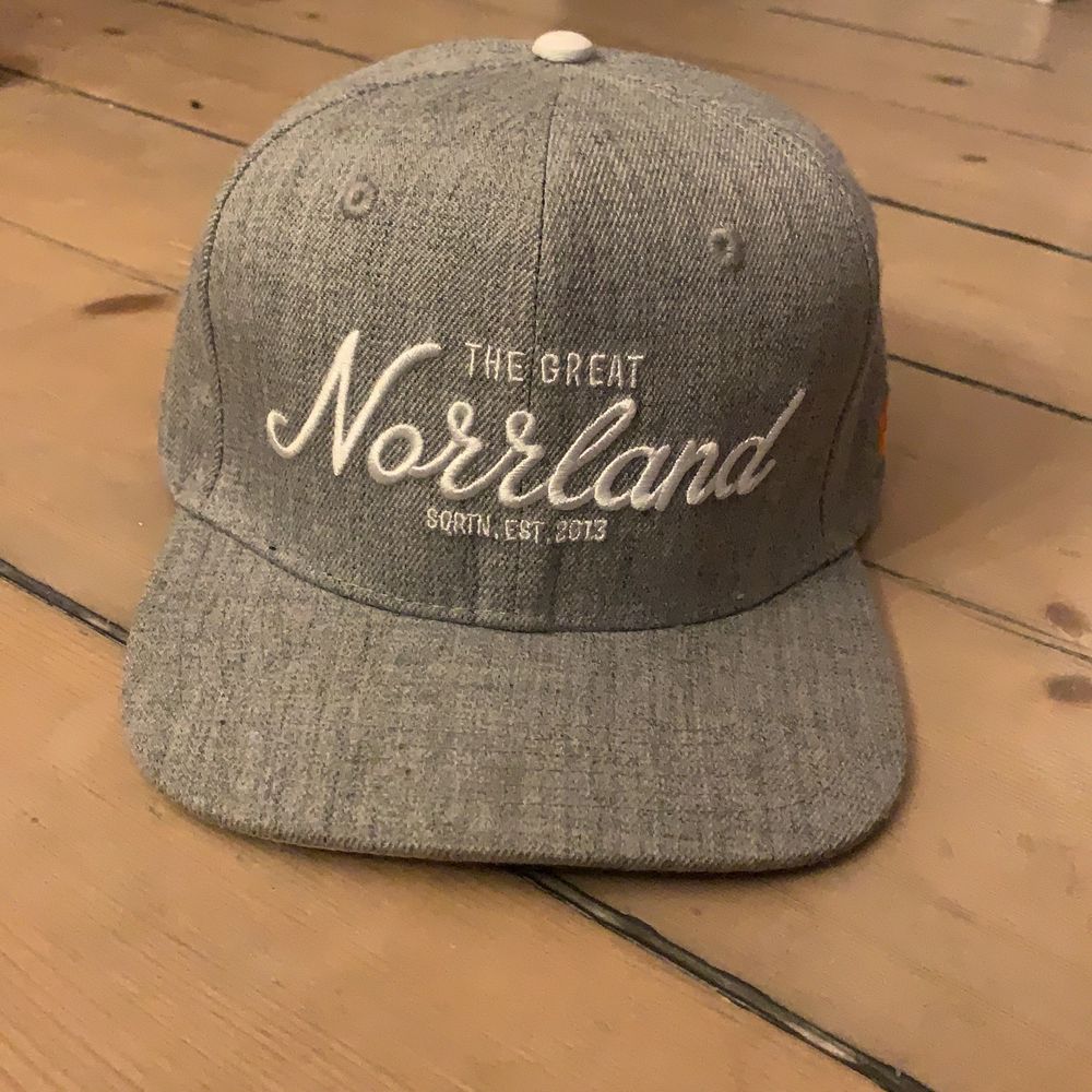 Norrlands keps - Övrigt | Plick Second Hand