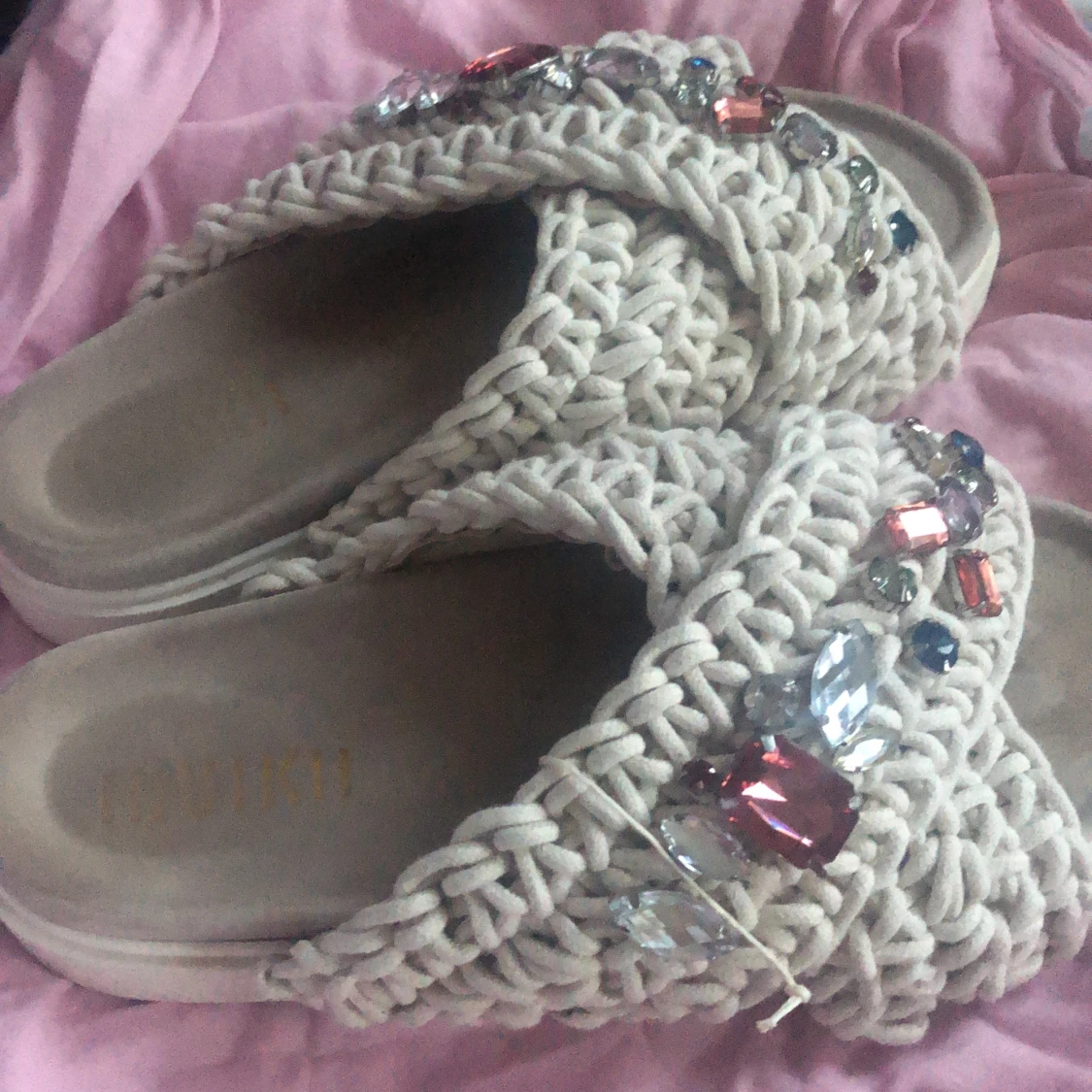 Iniukii sandaler - 90