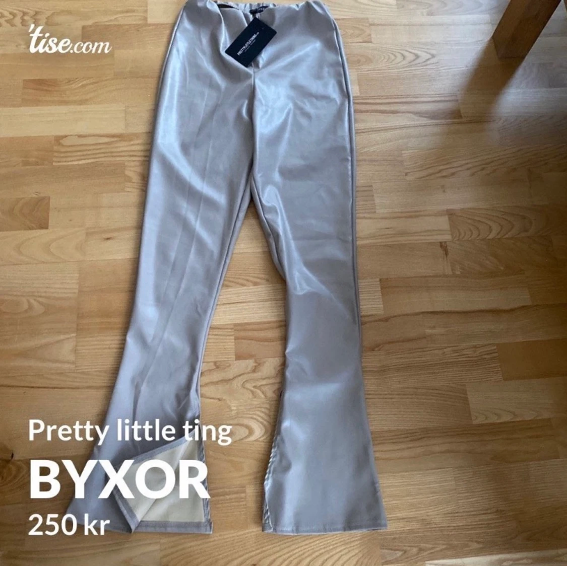 Skit snygga byxor PLT