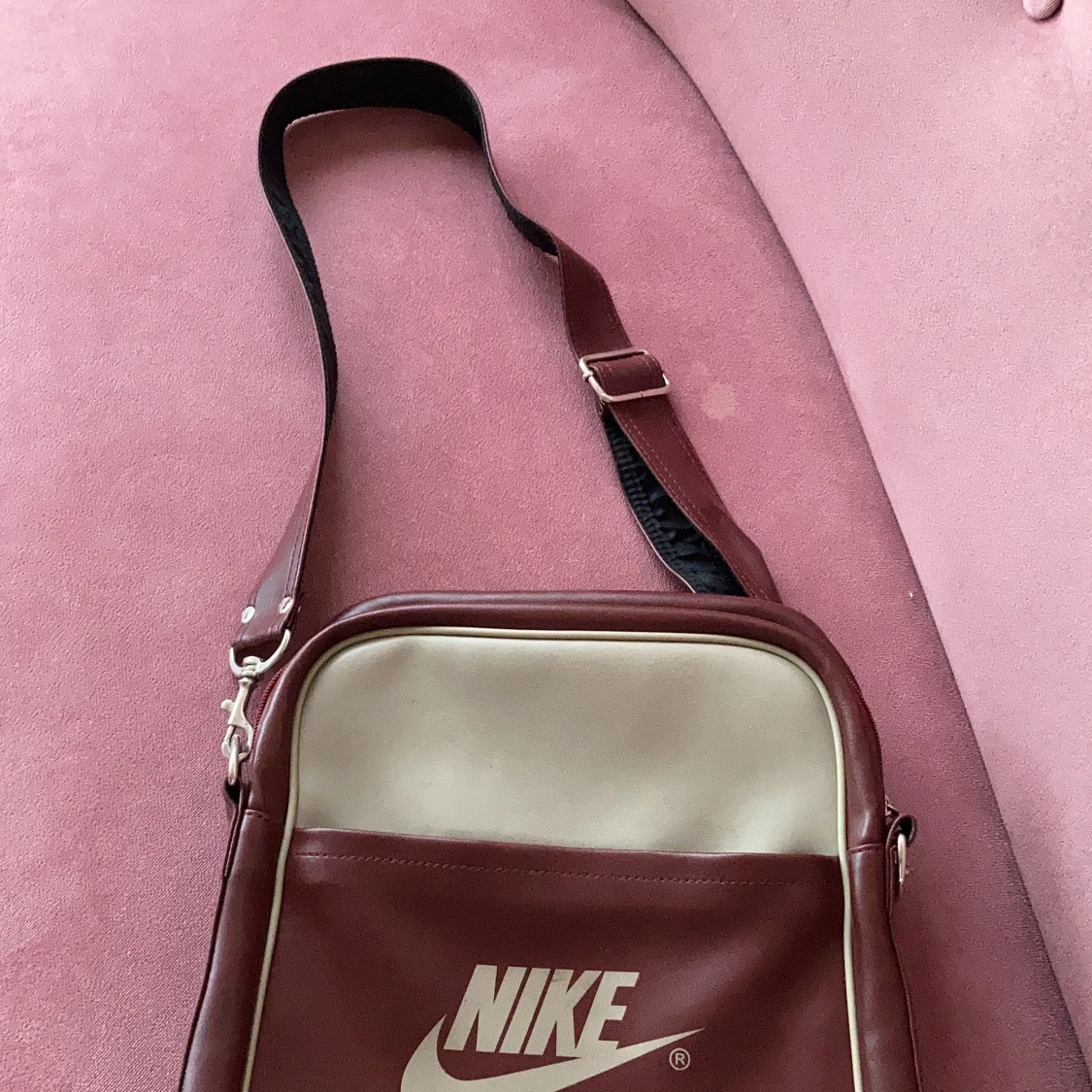 brun nike väska - 90