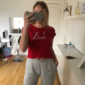 T-shirt - Säljer denna t-shirt från H&M då den inte kommer till användning 