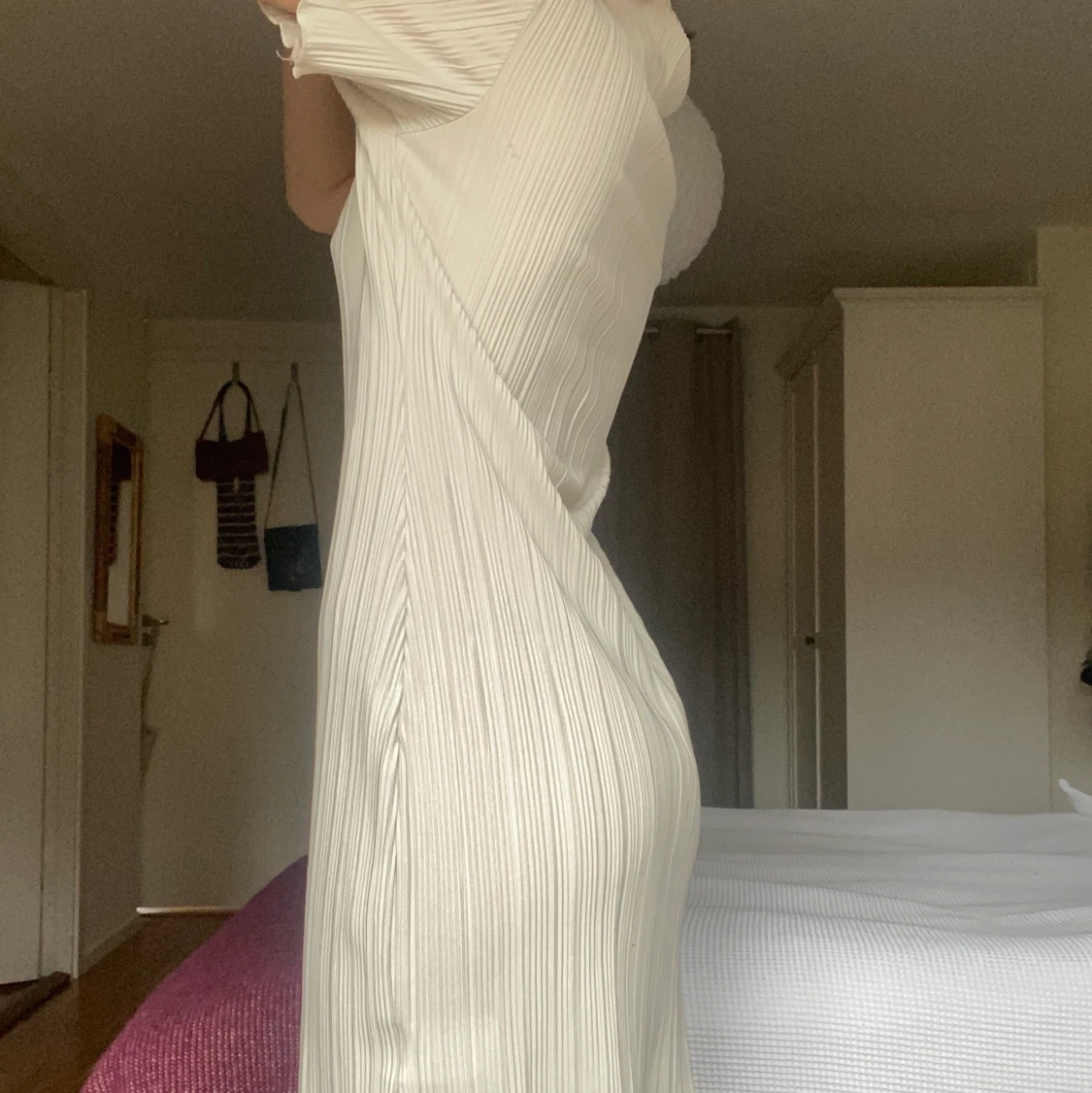 Plisserad klänning  - 91