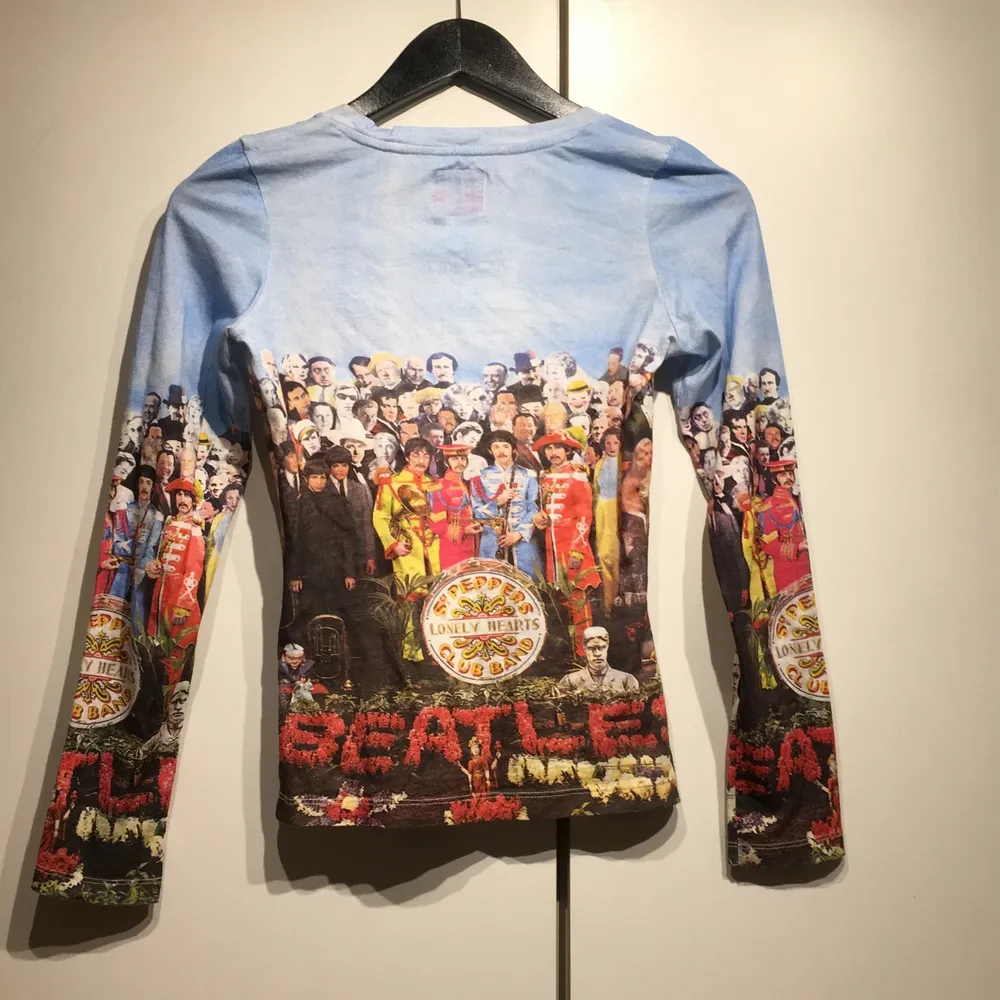 Beatles tröja från JCDC denim edited by Lee Cooper XS 100% cotton 200kr + frakt . Toppar.