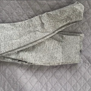 Gymshark tights  - Säljer nu mina gymshark tights i fint skick i strl S. 