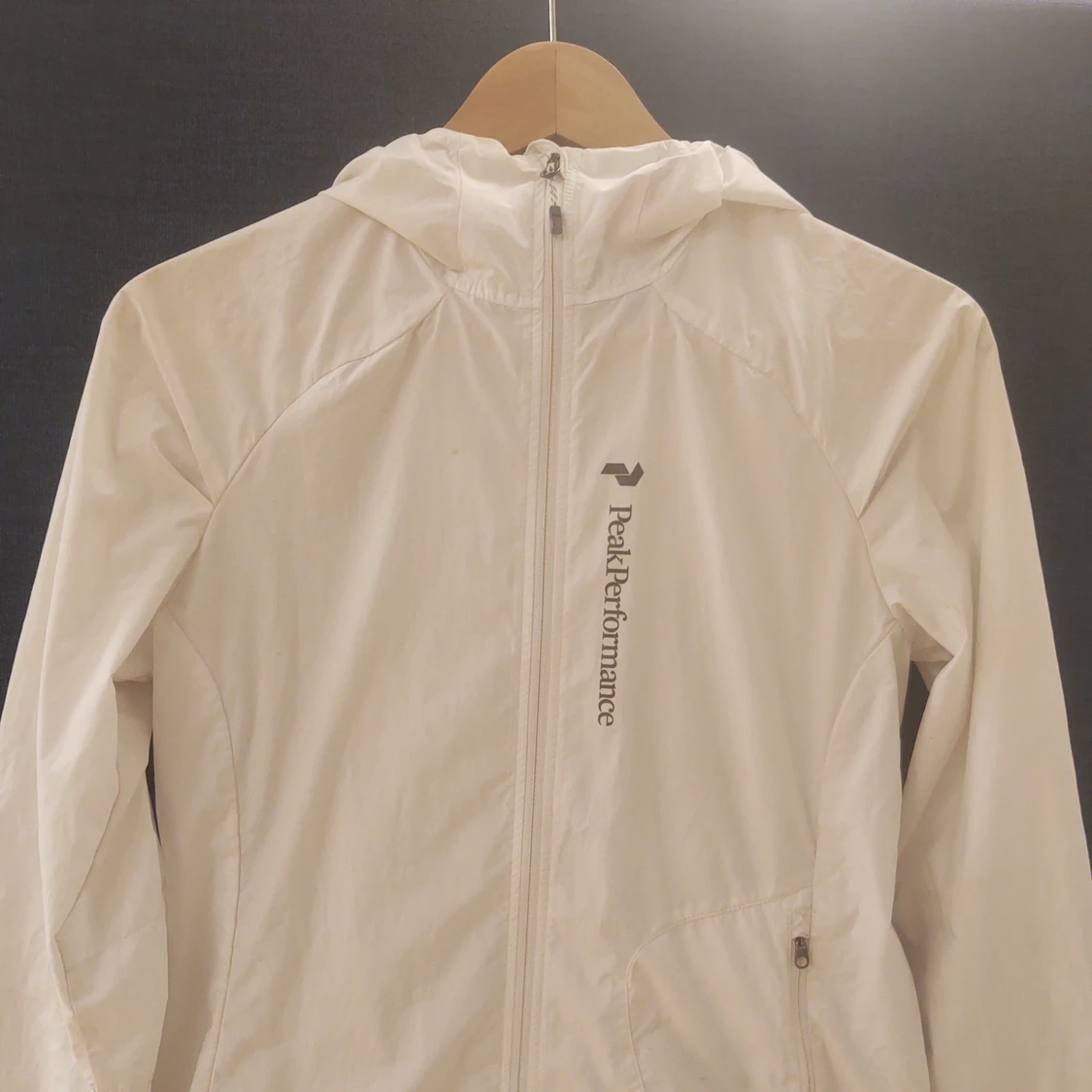 Peak Performance windbreaker - 90