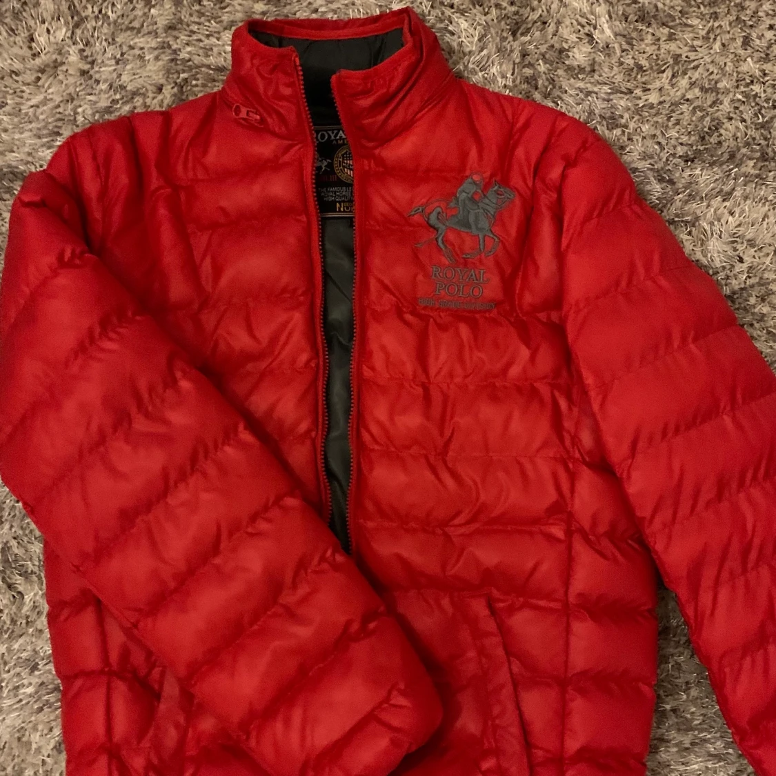 Röd POLO jacka 