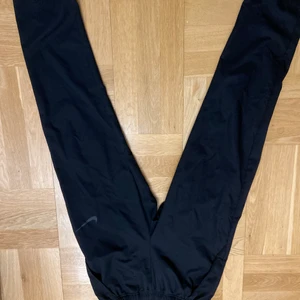 Nike tränings byxor - Dom sitter bra och är sköna att ha på sig