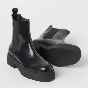 Boots - Skit snygga ankel boots ifrån H&M som är stutsålda i ALLA storlekar. 