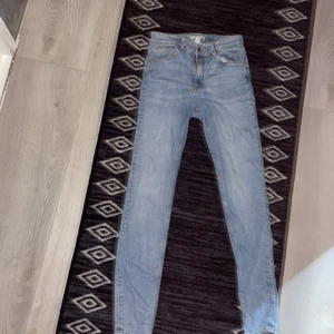 Jeans - Storlek 36. 