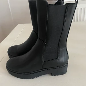 Nya stövlar - Helt nya 