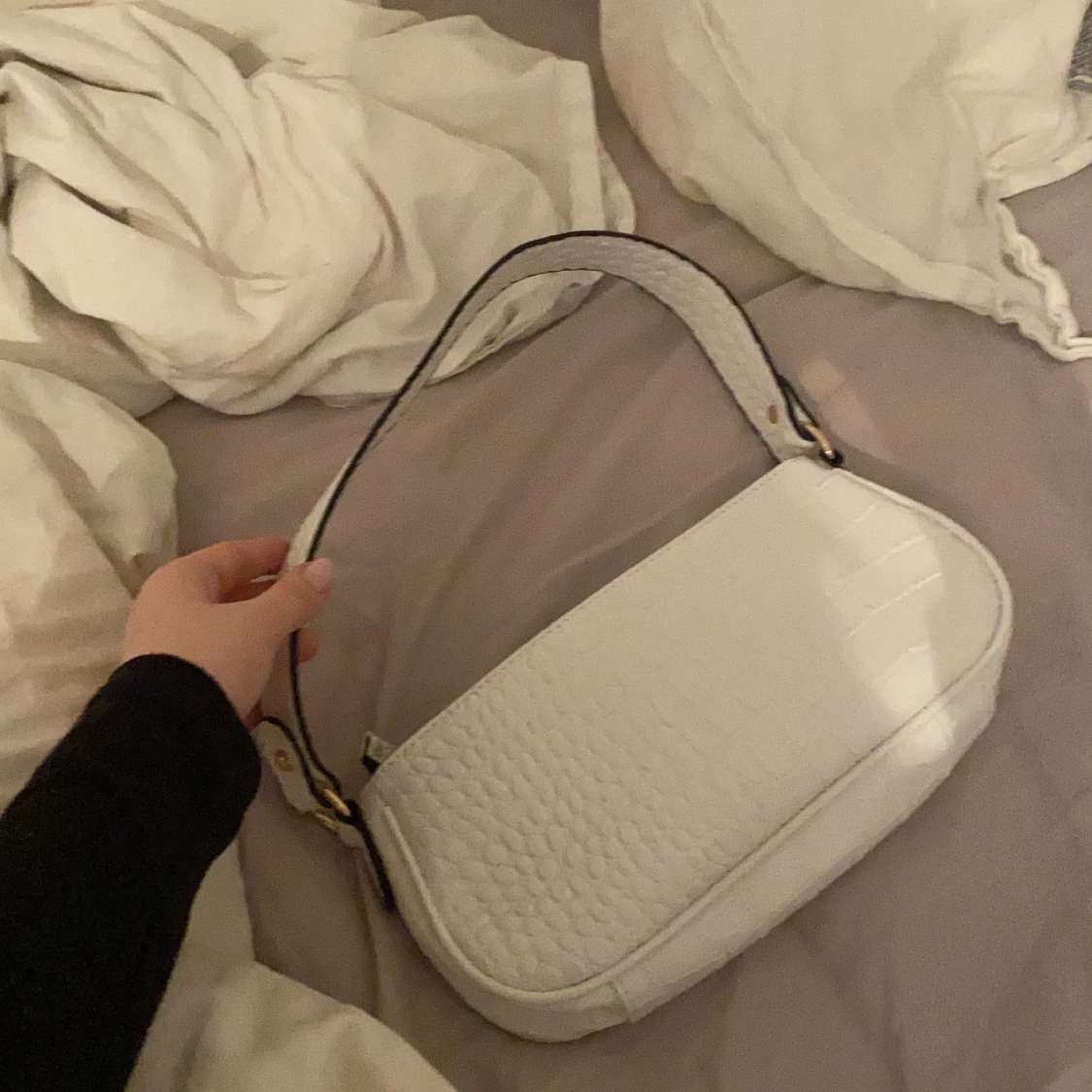 Axelväska vit krokodil mönster - 91