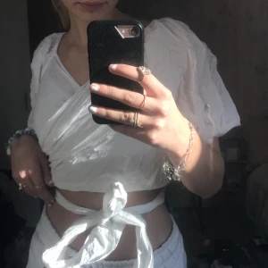 Sommar topp - Otroligt fin sommar topp💞 perfekt sick😍 köpte väldigt dyrt på marknad i utlandet