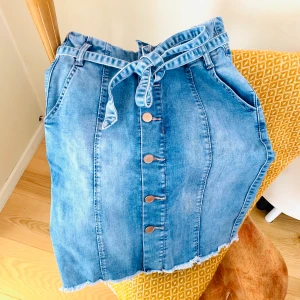 Jeanskjol - Fint skick