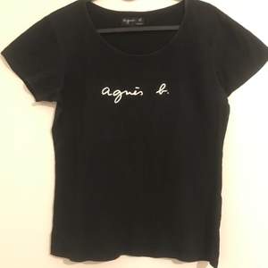 T-shirt från Agnes b. Size : 4.