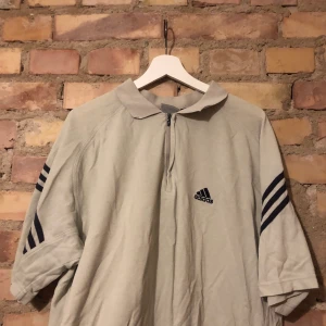Adidas tröja XL - Baggy adidas piké 