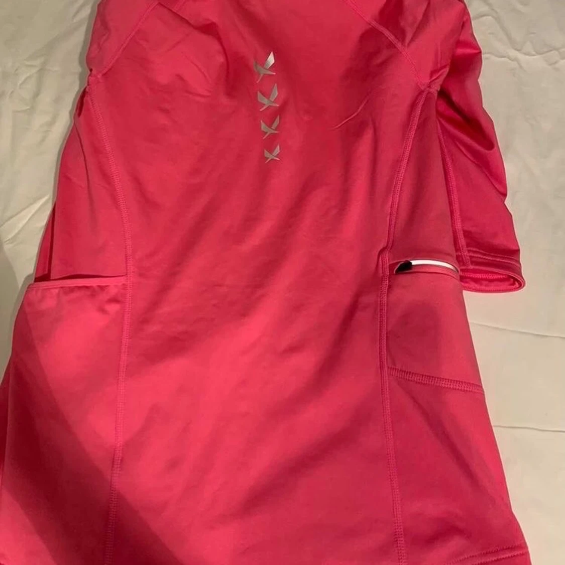 En träningskofta för 50kr helt ny!! - 90