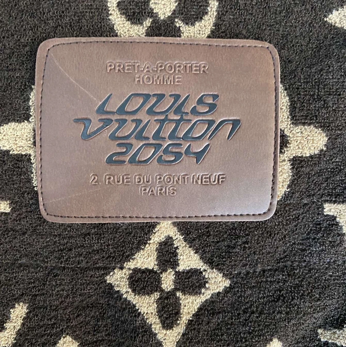 Louis Vuitton väst - 91