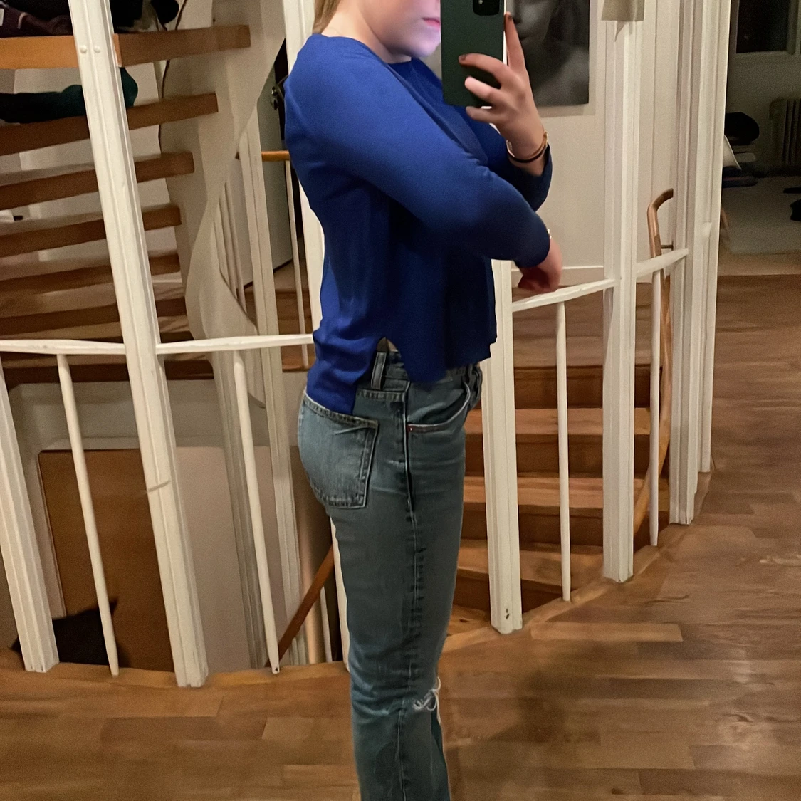 Blå tröja - 90